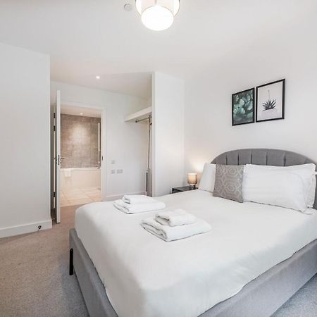Stayo Apartments Barking Wharf Londyn Zewnętrze zdjęcie