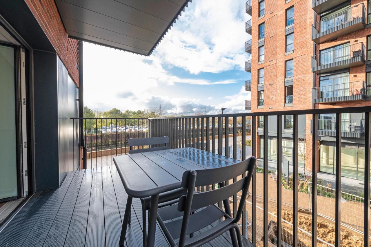 Stayo Apartments Barking Wharf Londyn Zewnętrze zdjęcie