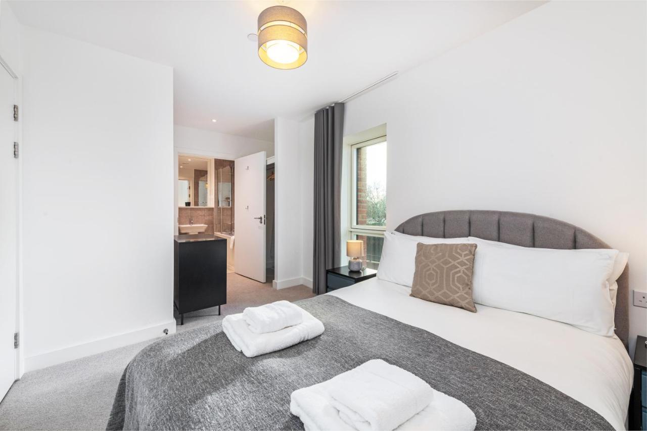 Stayo Apartments Barking Wharf Londyn Zewnętrze zdjęcie